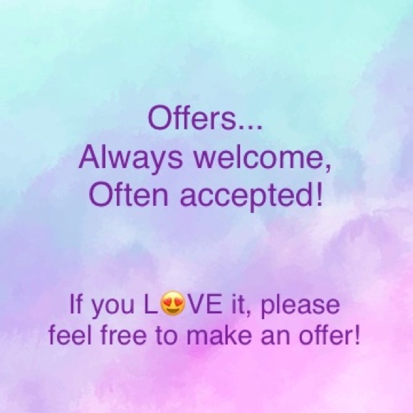 October Love NEW | floral sleeveless chiffon top - Picture 6 of 7